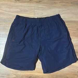Men’s Rhône shorts
Worn only a handful of times !